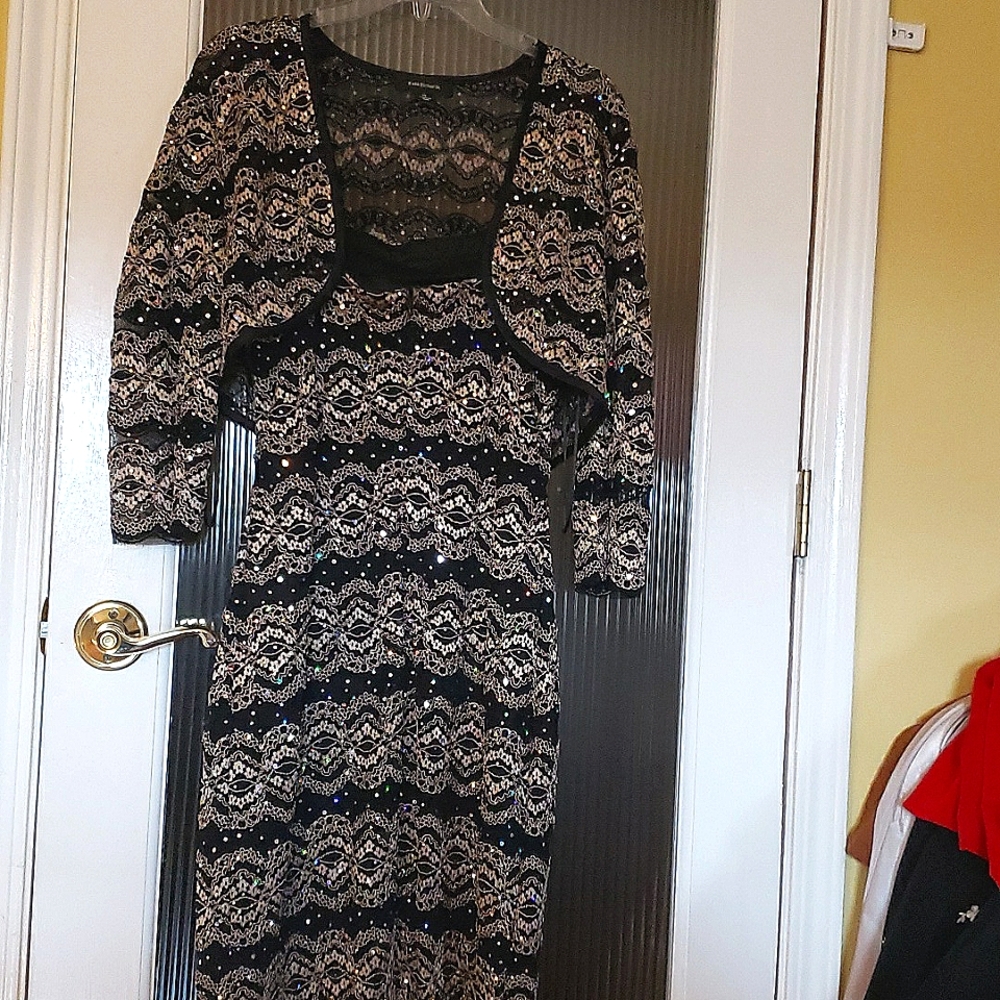 Tee strap jeweled sequence dress with jacket